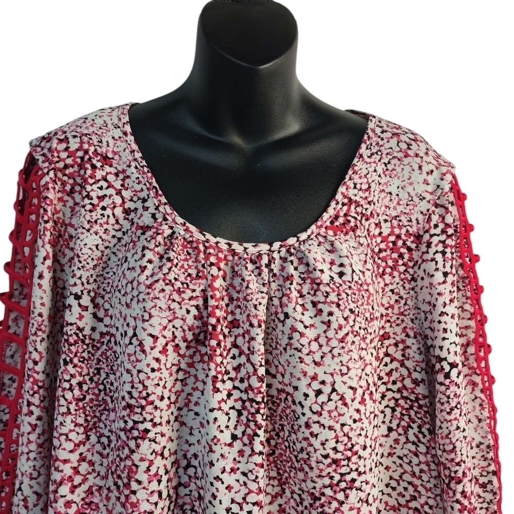 Olivia & Martin Blouses Women's Pink White Cut-out 3/4 Sleeve Size 2X - Picture 3 of 7